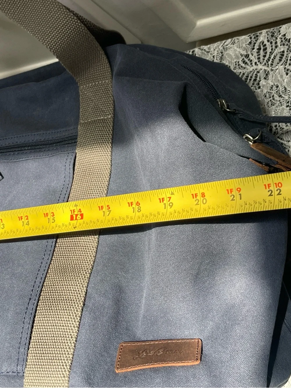 Vintage LL Bean Field Canvas Duffel Weekend Bag Navy Shoulder Strap Bag EUC